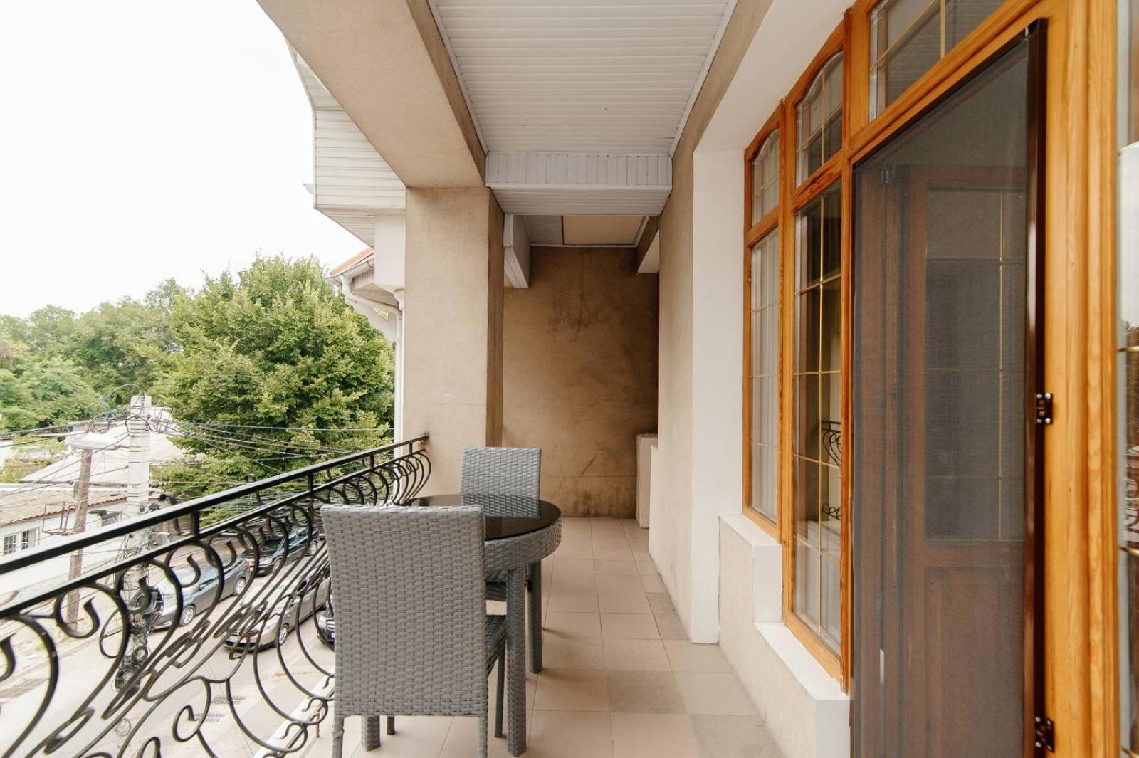 Apart Hotel Era Chisinau Exterior photo